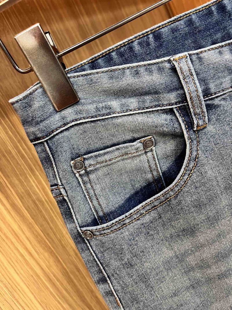 Gucci Jeans